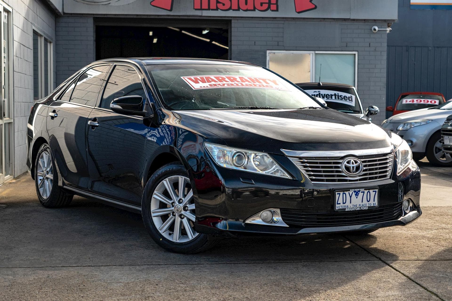 2012 TOYOTA AURION