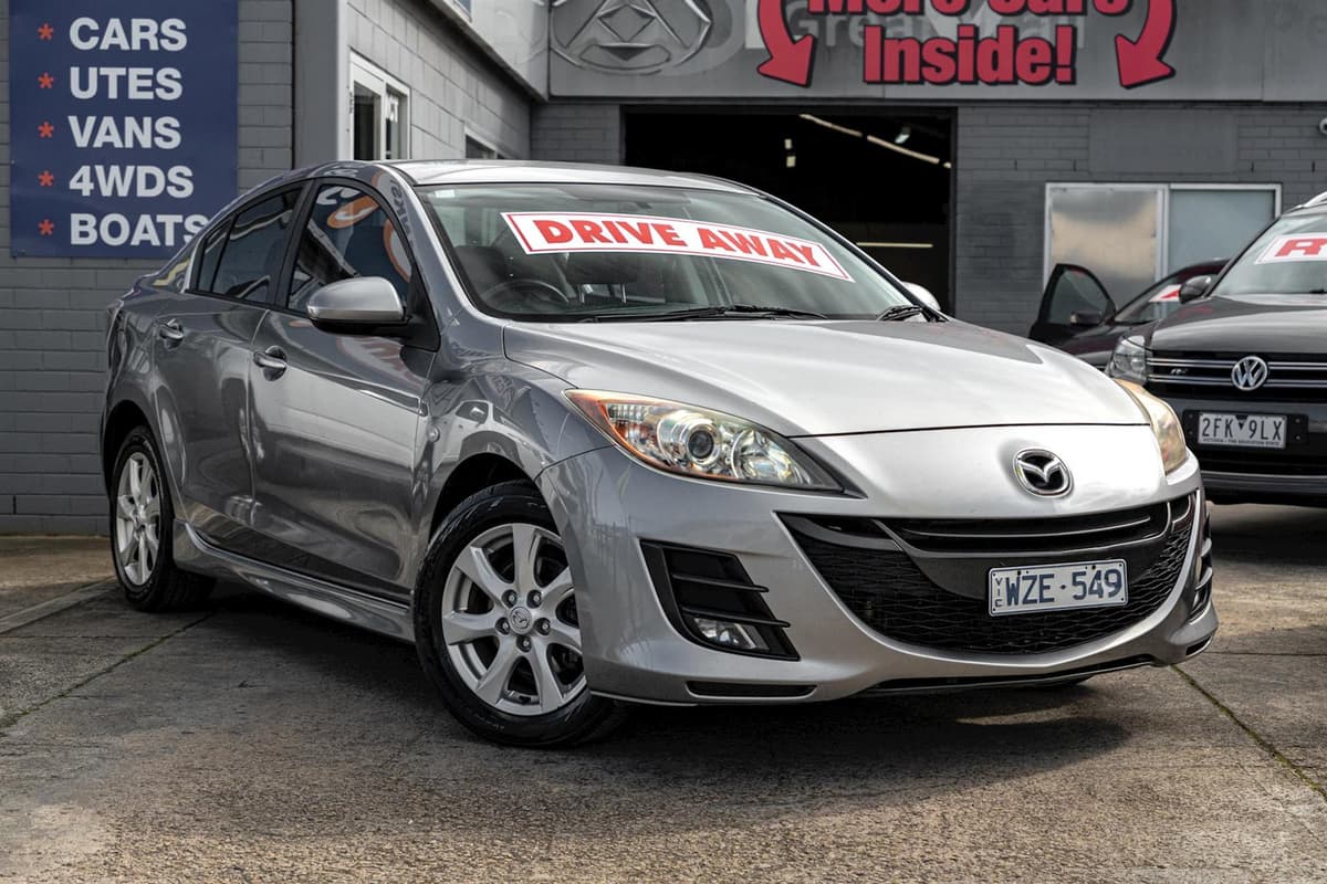 2009 MAZDA 3